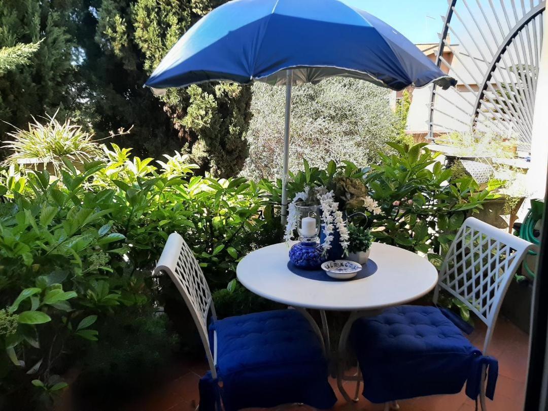 B&B Le Lanterne Casal Palocco Exterior foto