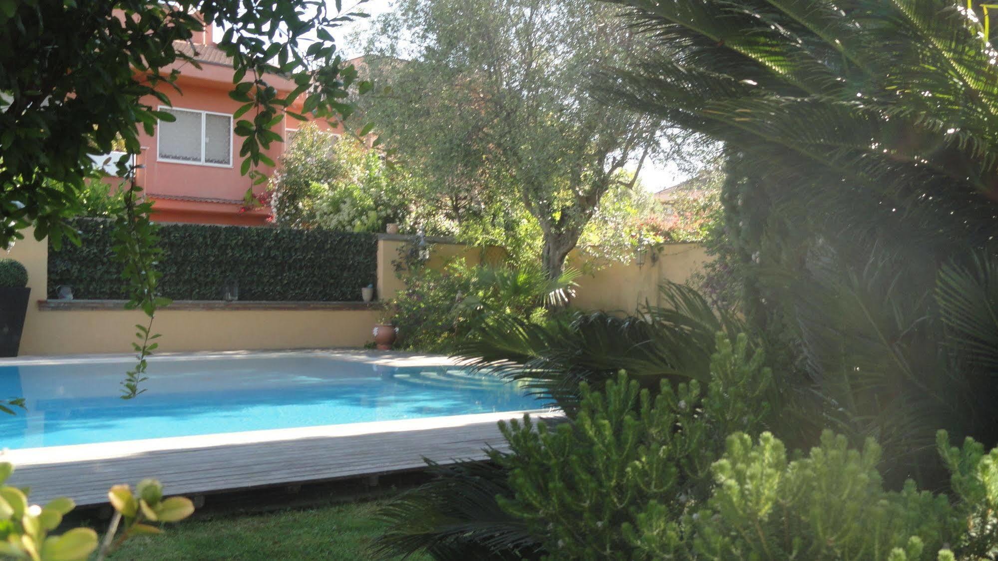 B&B Le Lanterne Casal Palocco Exterior foto